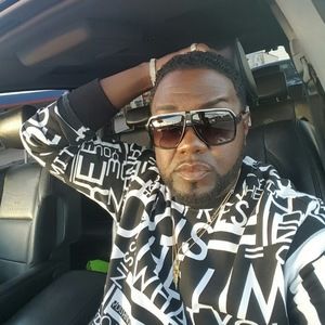 Meet your Posher, Wesley